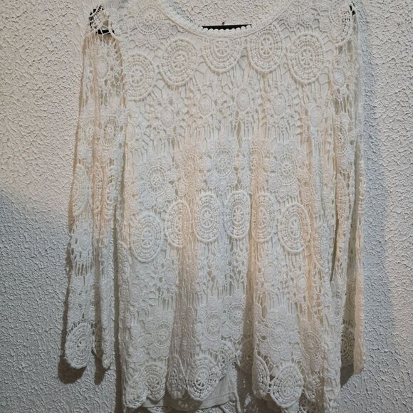 Crochet Lace Long Sleeve Top SIZE 14 - Picture 1 of 7